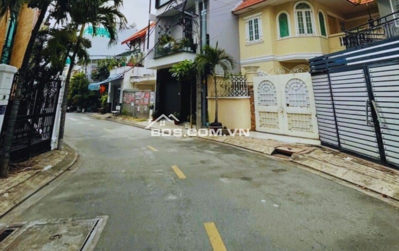 ✨NỞ HẬU TÀI LỘC 8,4M – BÁN NHÀ NGUYỄN THỊ THẬP – DTSD 222 M2 – TÂN PHONG, Q7 –  85TR/M2